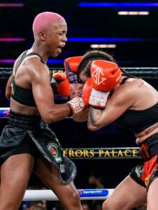 TUTSHENI CONFIDENT AS GRZYB FIGHT APPROACHES  