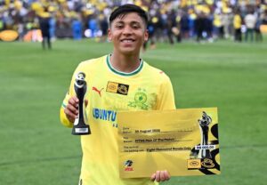 SUNDOWNS TO MEET PIRATES IN MTN8 FINAL