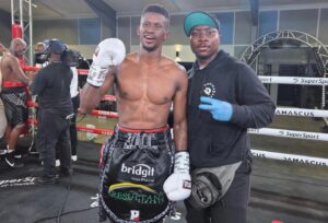 KHANYISA STOPS AND DETHRONES GINGQI